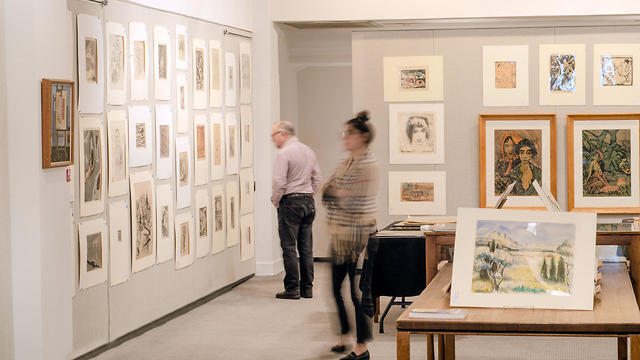 The works collected by Ismar Littmann being offered Tuesday, March 5, 2019, at Swann are mostly drawings, etchings and lithographs (Photo: AP) The works collected by Ismar Littmann being offered Tuesday, March 5, 2019, at Swann are mostly drawings, etchings and lithographs