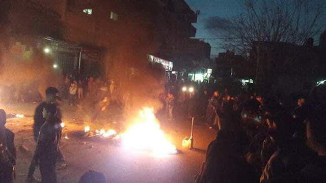 Palestinians protesting against high cost of living in Gazanullnull Palestinians protesting against high cost of living in Gaza