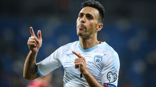 ערן זהבי חוגג