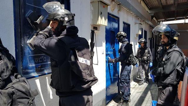 В тюрьме "Офер". Фото: Управление тюрем (צילום: דוברות שב"ס) В тюрьме "Офер". Фото: Управление тюрем