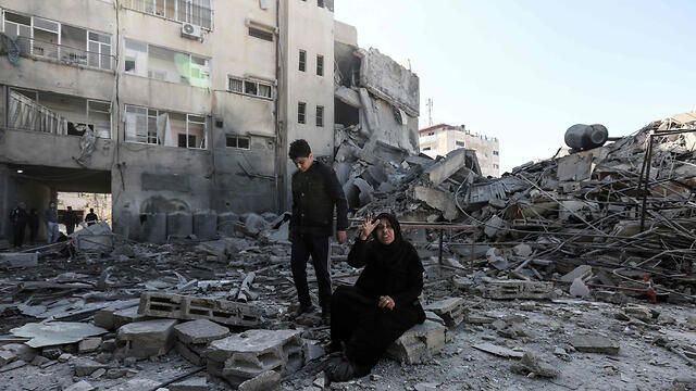 Destruction in Gaza after IAF attack (צילום: AFP) Destruction in Gaza after IAF attack