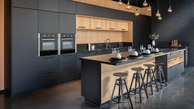 В новом магазине IKEA в Тель-Авиве. Фото: Шай Афгин (צילום: שי אפגין) В новом магазине IKEA в Тель-Авиве. Фото: Шай Афгин