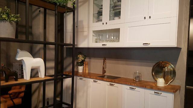 В новом магазине IKEA в Тель-Авиве. Фото: Мейрав Кристал (צילום: מירב קריסטל) В новом магазине IKEA в Тель-Авиве. Фото: Мейрав Кристал