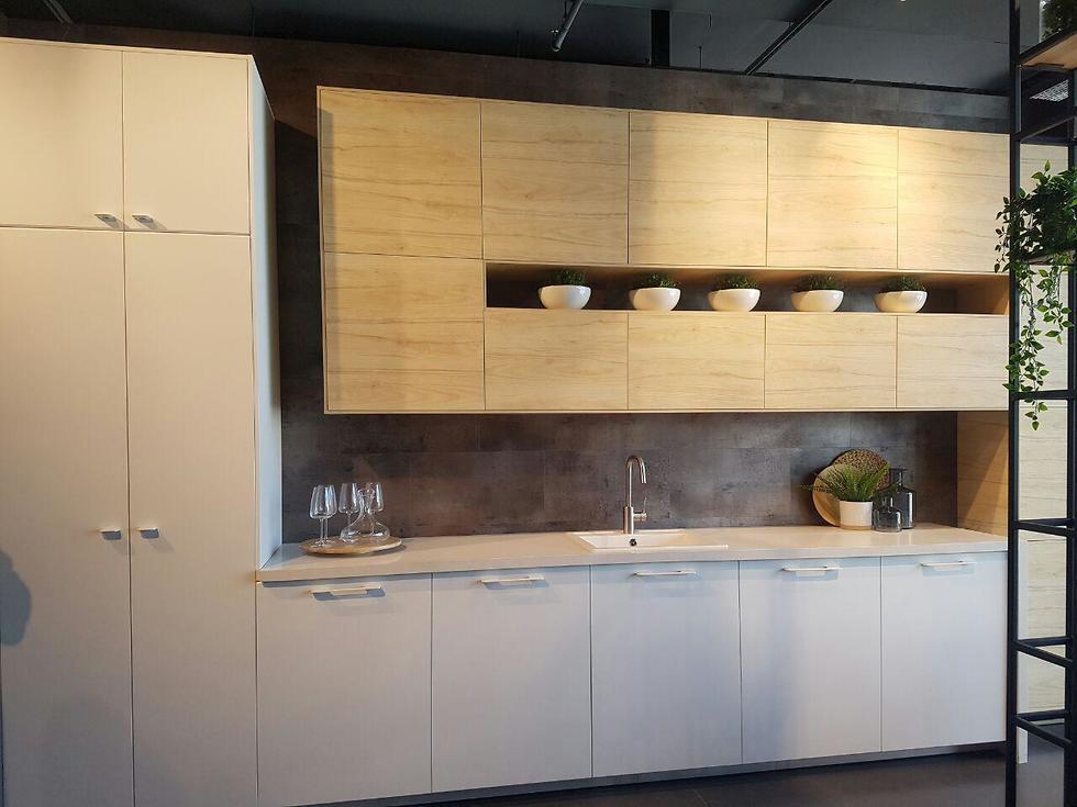 В новом магазине IKEA в Тель-Авиве. Фото: Мейрав Кристал (צילום: מירב קריסטל) В новом магазине IKEA в Тель-Авиве. Фото: Мейрав Кристал