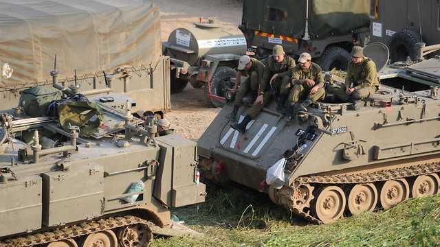 ЦАХАЛ на границе с Газой. Фото: Ави Роках