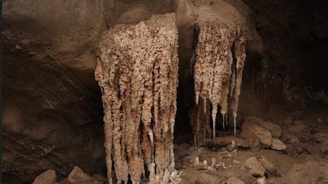 Пещера Малхам. Фото: Руслан Пауль (צילום: רוסלן פאול) Пещера Малхам. Фото: Руслан Пауль