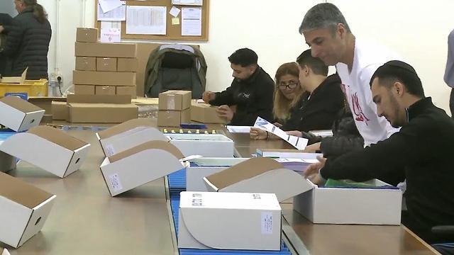 Подготовка к выборам. Фото: Ави Хай