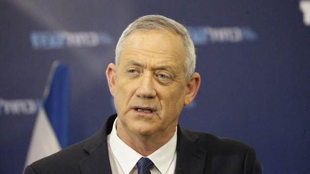 Бени Ганц на пресс-конференции 1 апреля. Фото: Моти Кимхи