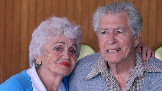 Leon and Rikvka Shmilowitz (צילום: צביקה טישלר ) Leon and Rikvka Shmilowitz
