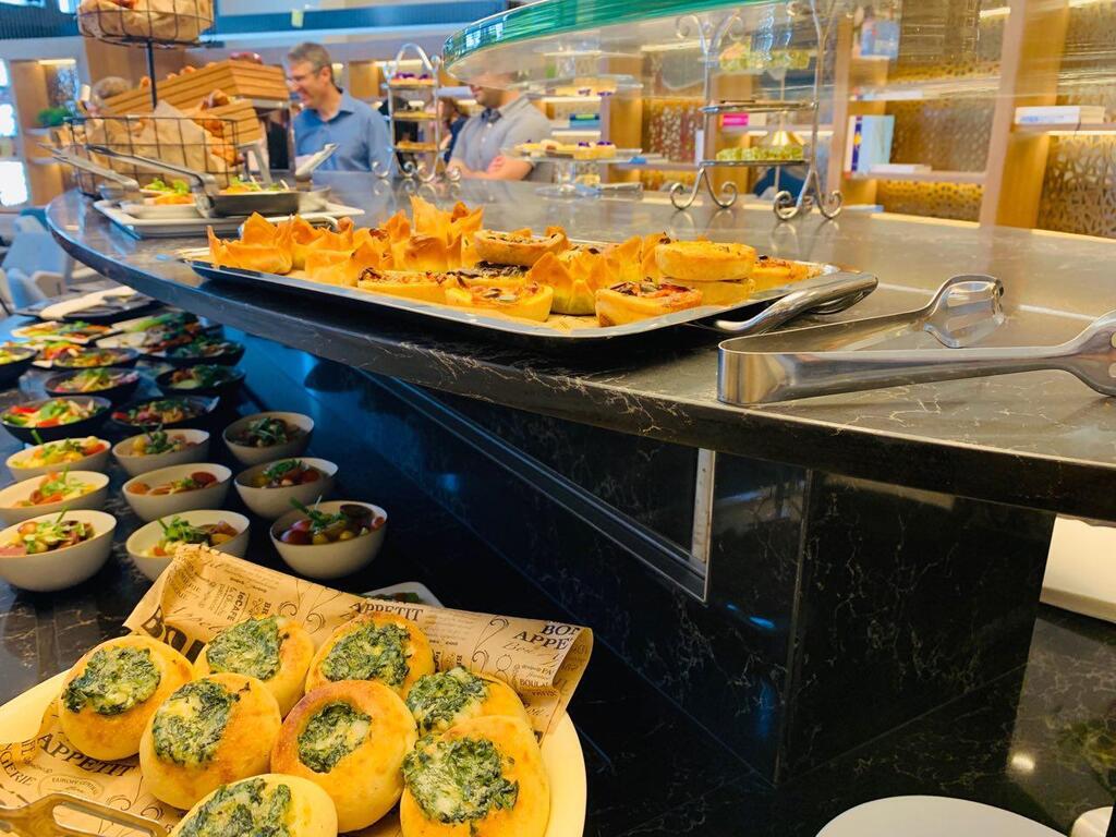 Буфет для гранд-персон