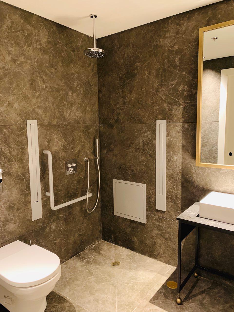 Ванная комната в VIP-терминале аэропорта Бен-Гурион