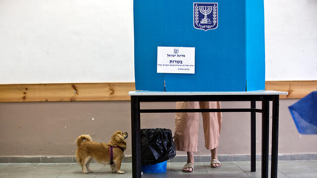 A Tel Aviv voting station in the April elections