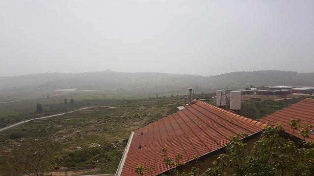 Повышенная запыленность в Иерусалиме. Фото: Моше Мизрахи (צילום: משה מזרחי) Повышенная запыленность в Иерусалиме. Фото: Моше Мизрахи