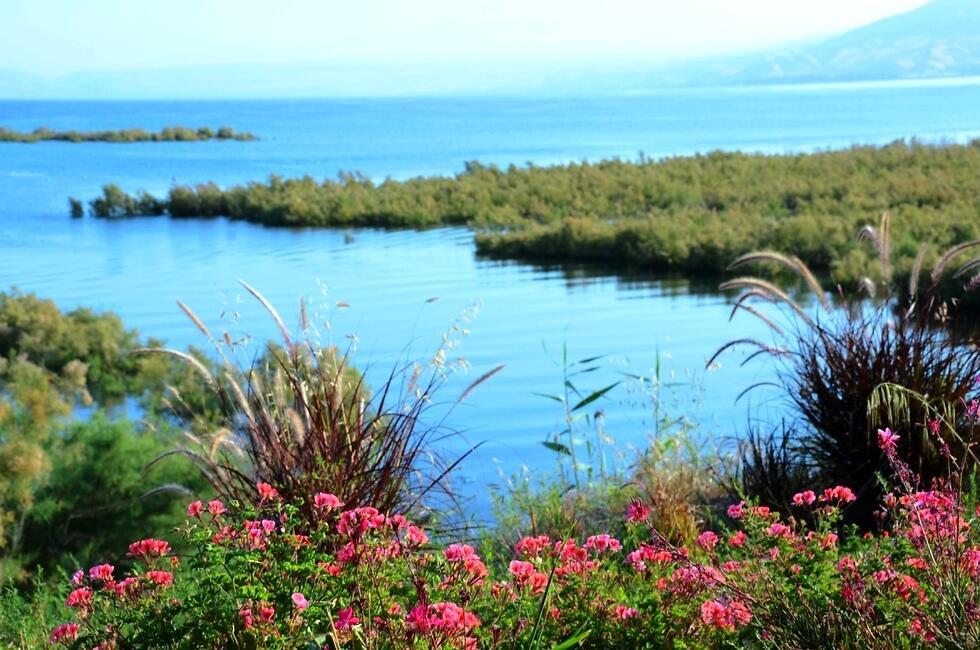 Route leading to the Sea of Galilee