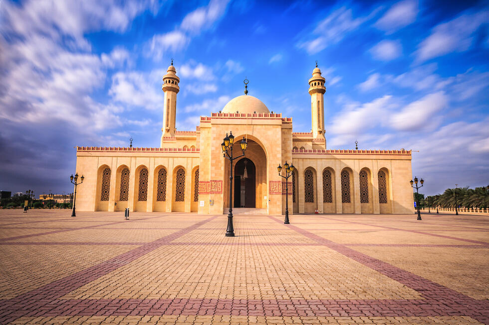 Al-Fatah Mosque, Bahrain (צילום: shutterstock) Al-Fatah Mosque, Bahrain