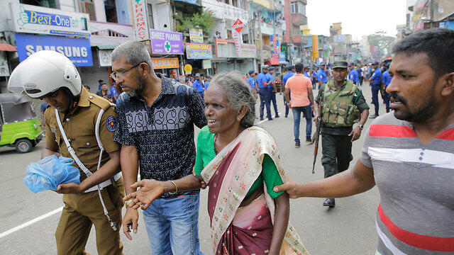 The aftermath of a bomb attack in Colombo (Photo: AP)