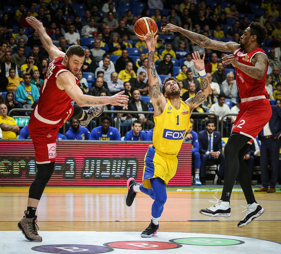 Тель-Авив против Галилеи. Фото: Оз Муалем