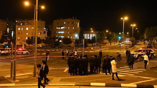 На месте инцидента. Фото: Рафи Коц (צילום: רפי קוץ) На месте инцидента. Фото: Рафи Коц