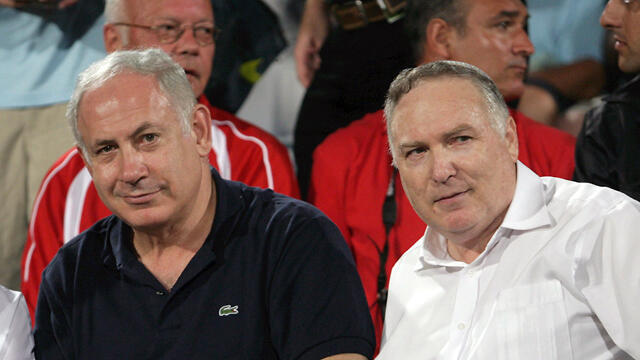 Prime Minister Netanyahu and Natan Eshel (Photo: Tal Shahar) 