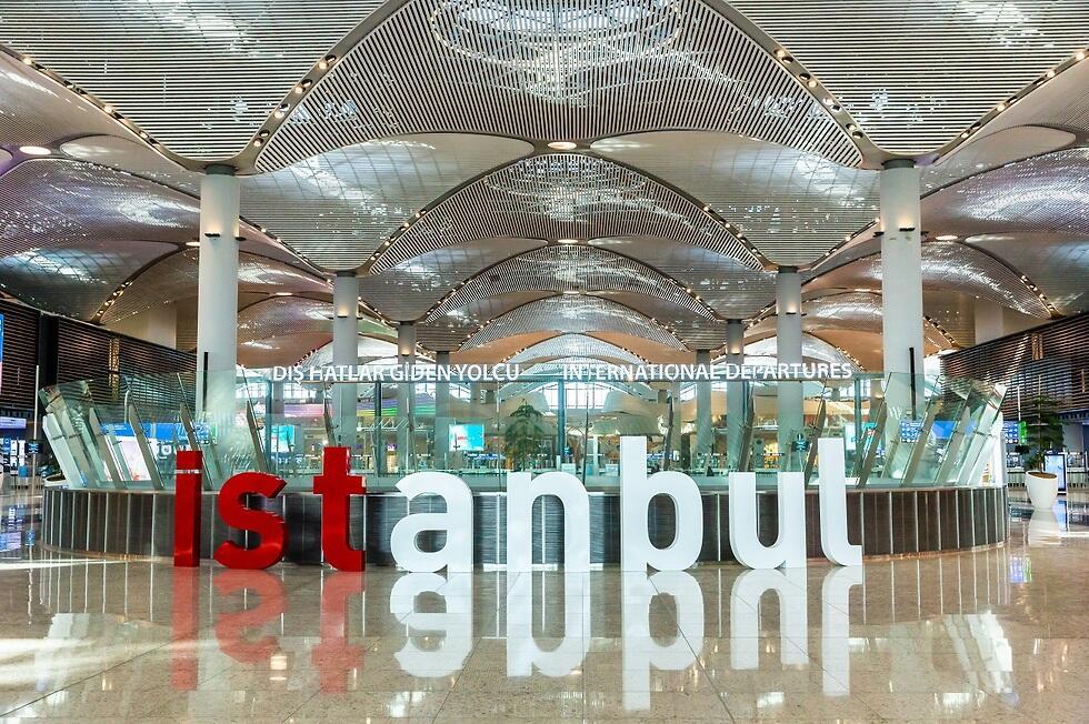 Международный аэропорт в Стамбуле. Фото: shutterstock