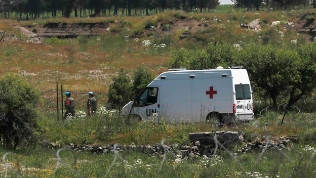 Transfer of prisoners at Syrian border