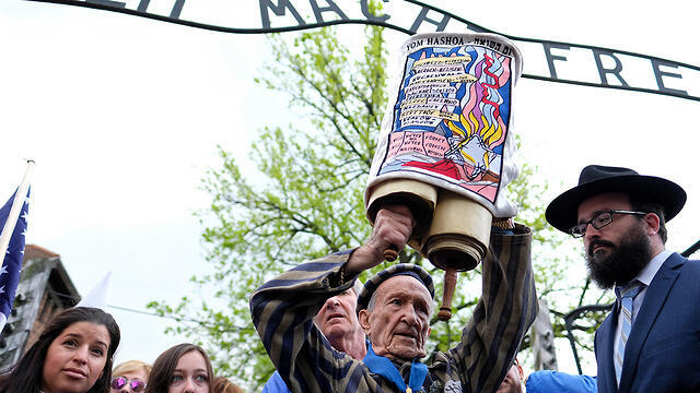  March of the Living starts at the gates Auschwitz