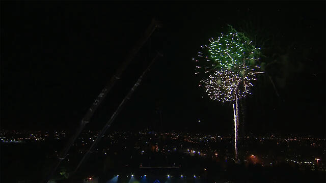 Fireworks in Jerusalem (צילום: אולפני הרצליה) Fireworks in Jerusalem