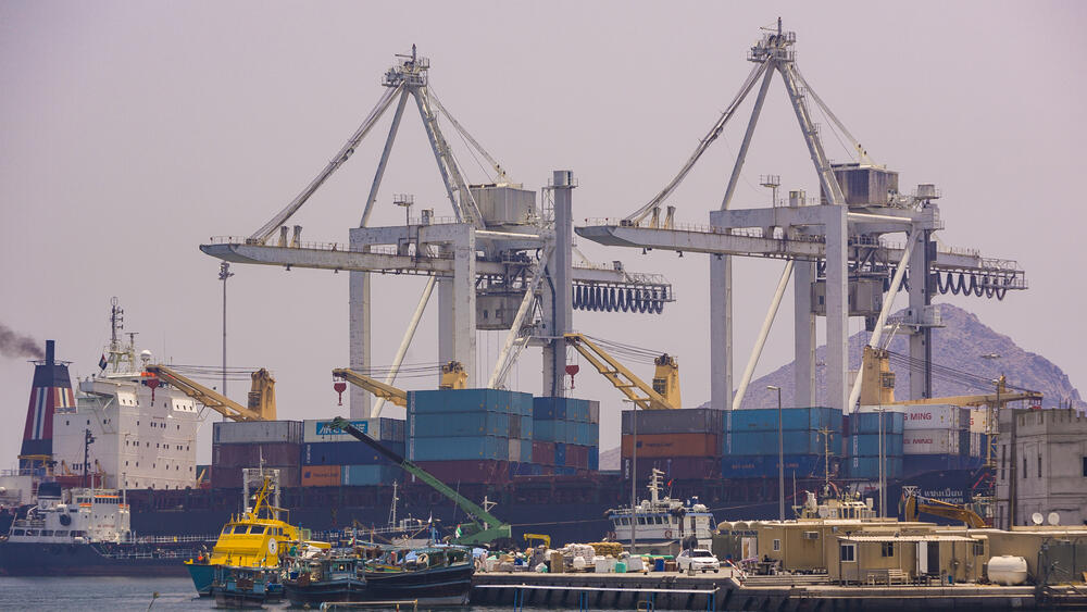 Fujairah port before it was hit (Photo: Shutterstock) Fujairah port before it was hit