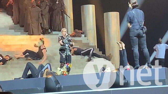 Репетиция Мадонны