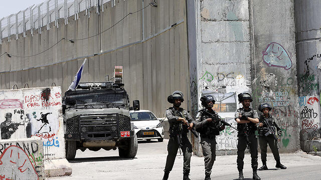 Border Police in the Palestinian city of Hebron