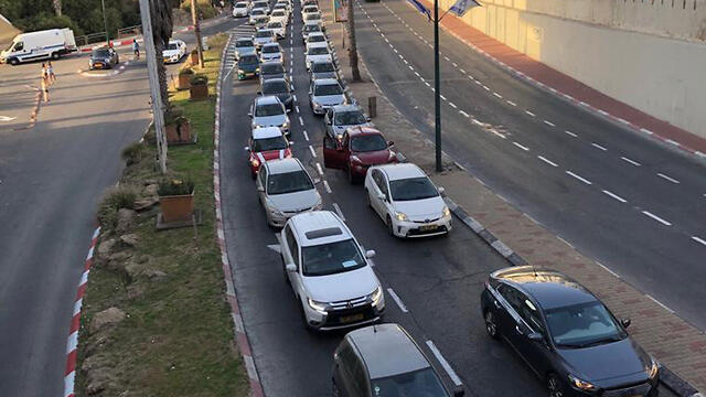 Traffic in Tel Aviv as the main show approaches
