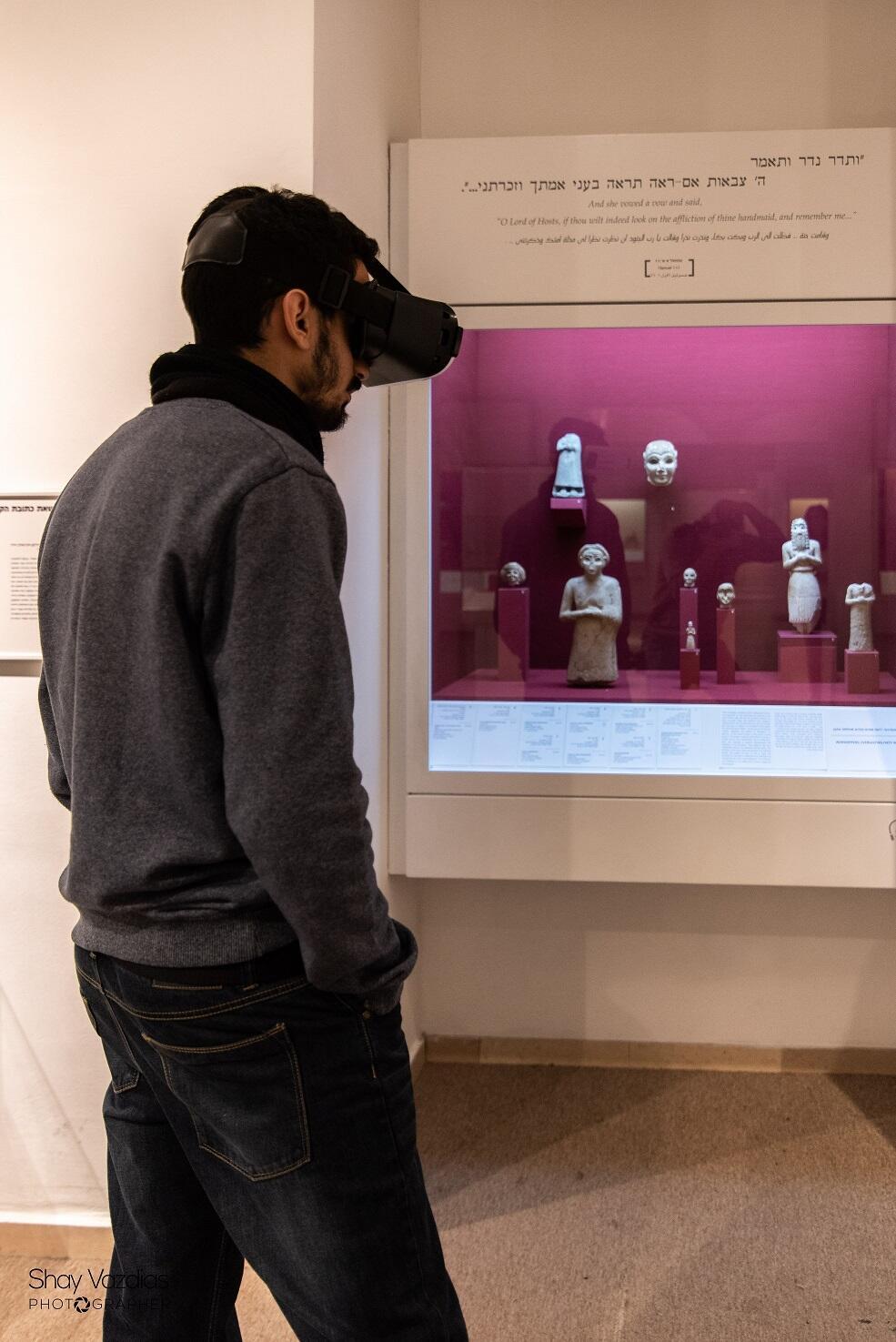 В Mузее библейских стран в Иерусалиме. Фото: Шай Ваздиас (Фото: Шай Вазадиас) В Mузее библейских стран в Иерусалиме. Фото: Шай Ваздиас