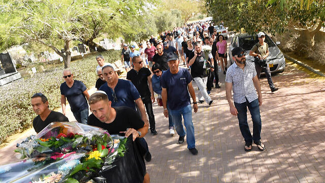 Похороны Сергея Семенова. Фото: Хаим Горенштейн (צילום: חיים הורנשטיין) Похороны Сергея Семенова. Фото: Хаим Горенштейн