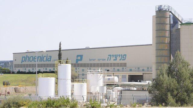 Завод "Фениция". Фото: Шарон Цур