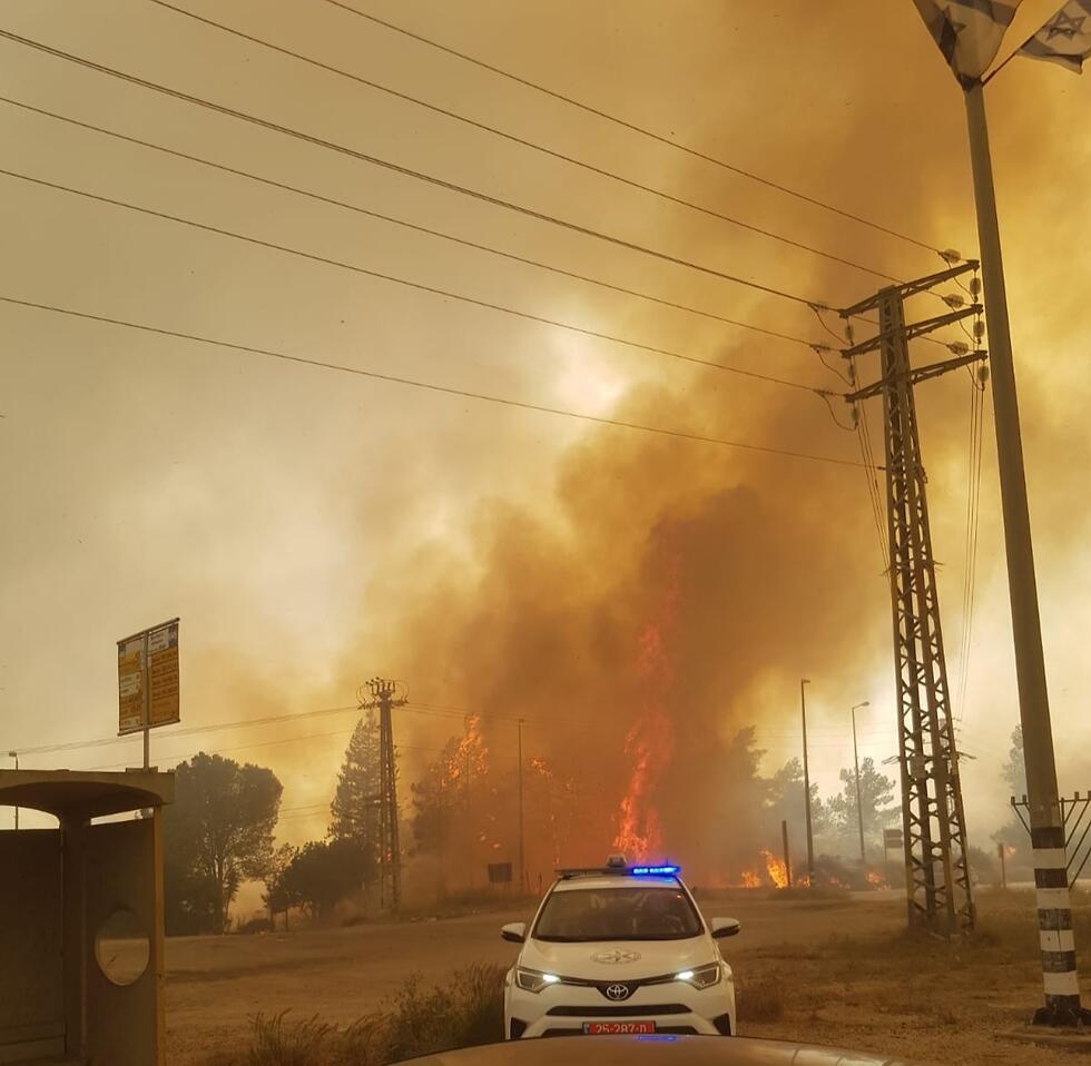 Mevo Modi'im suffered major damage (צילום: כבאות והצלה מחוז מרכז) Mevo Modi'im suffered major damage