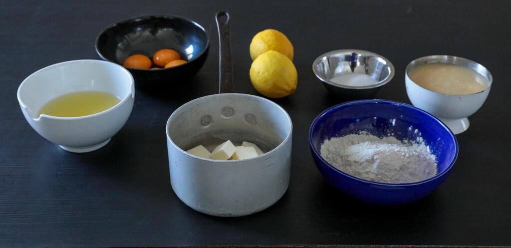 Для их приготовления понадобятся самые простые ингредиенты. Фото: Ярон Бреннер (צילום: ירון ברנר) Для их приготовления понадобятся самые простые ингредиенты. Фото: Ярон Бреннер