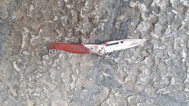 Нож террориста. Фото: пресс-служба полиции