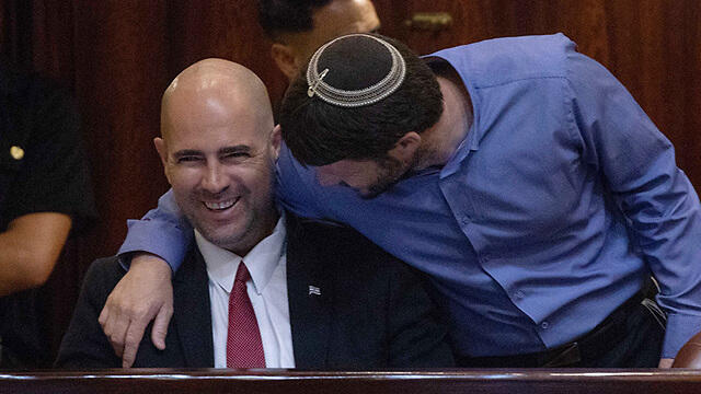 Smotrich and Ohana in a Knesset meeting in 2018
