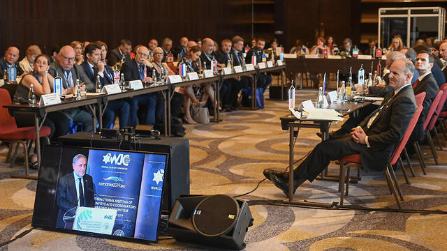 Конференция в Румынии. Фото: Шахар Азран (צילום: שחר עזרן) Конференция в Румынии. Фото: Шахар Азран