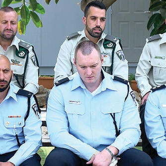 Сергей (в центре) на церемонии награжденияnullnull Сергей (в центре) на церемонии награждения