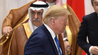 נשיא ארה"ב דונלד טראמפ עם יורש העצר של סעודיה מוחמד בן סלמאן ועידה G20 אוסקה יפן