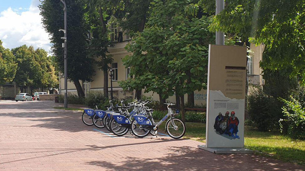 Точка аренды велосипедов. Фото: Ноа Лави (Фото: Ноа Лави) Точка аренды велосипедов. Фото: Ноа Лави