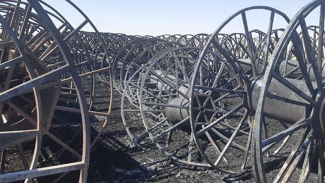 Сожженные поливные установки в Негевеnullnull Сожженные поливные установки в Негеве