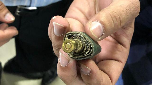 Пуля и письмо Двира