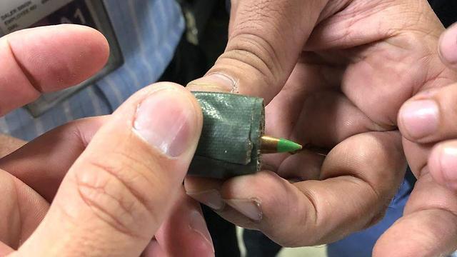 Пуля и письмо Двира