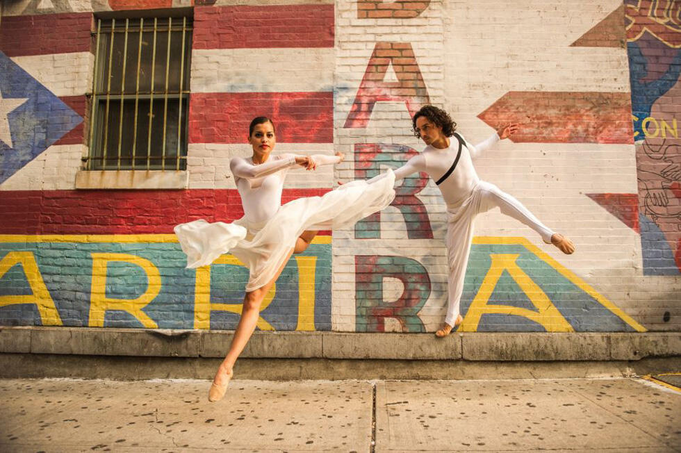 Сцена из балета "Carmen.maquia". Фото: Паула Лобо