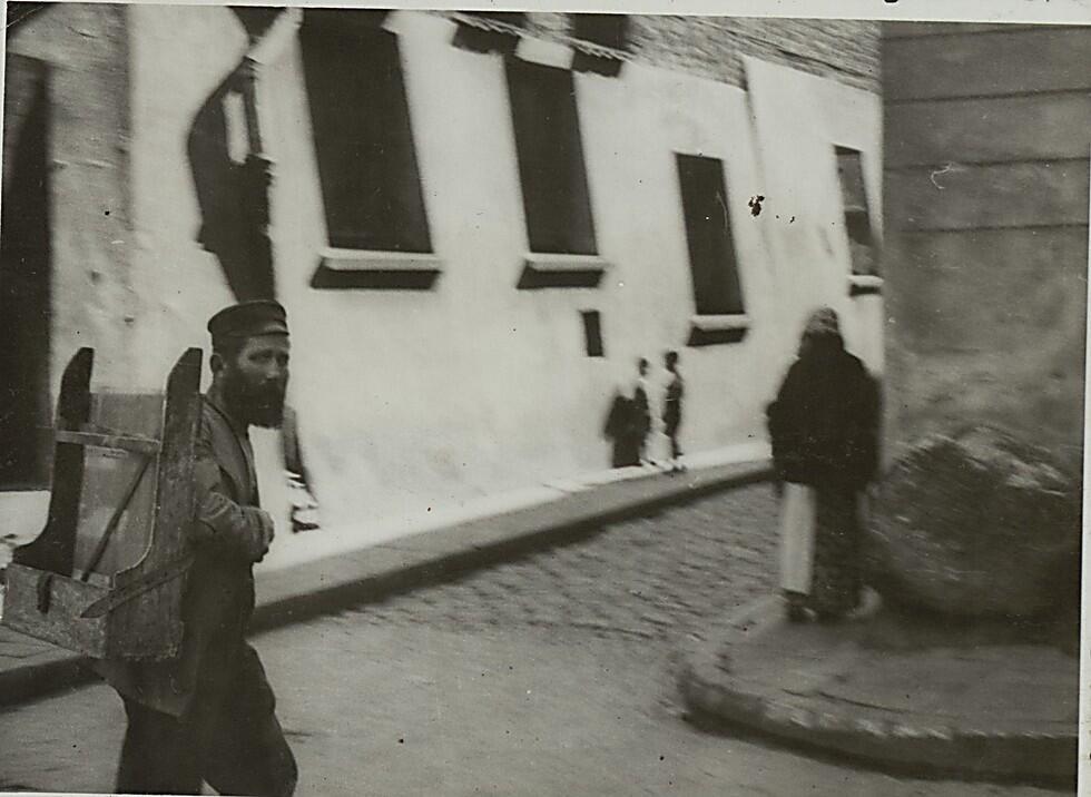  Warsaw, 1933, "the Jewish Street"