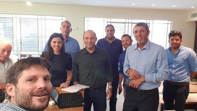 Блок Объединенные правые