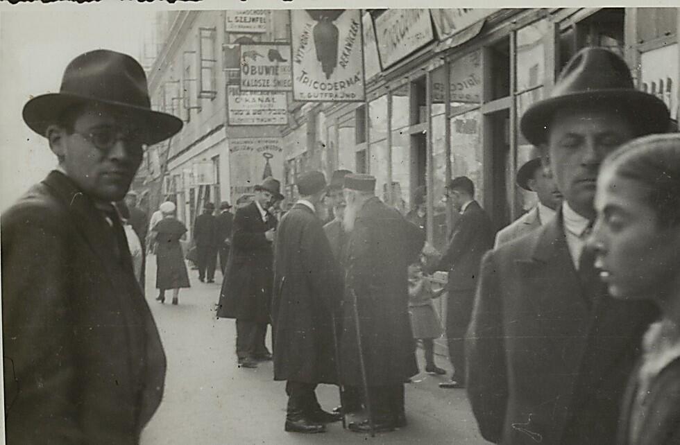 The Jewish streets of Warsaw