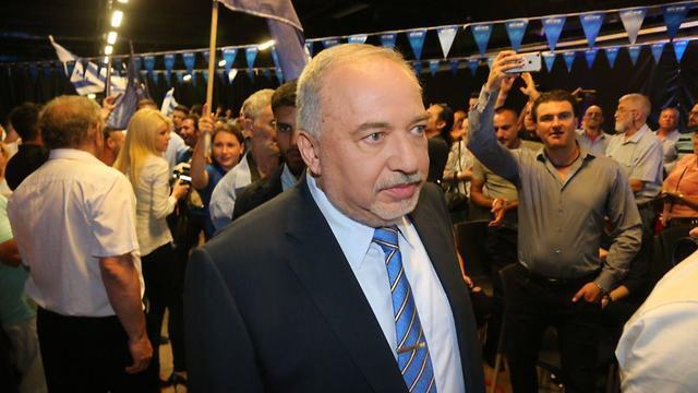 Авигдор Либерман на съезде НДИ. Фото: Моти Кимхи